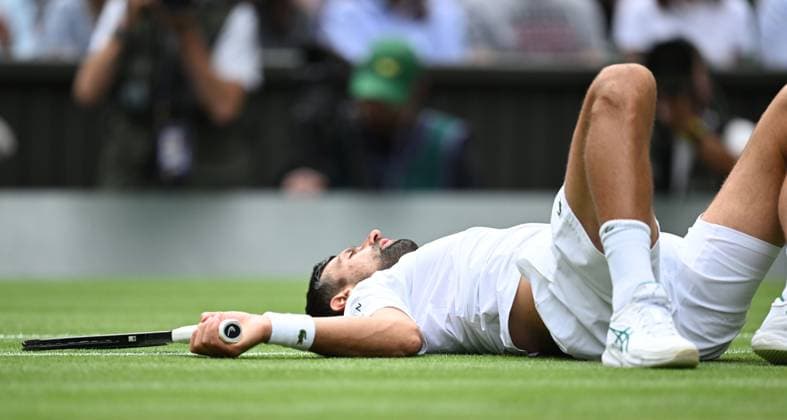 Wimbledon 2025 Day 8, Alex de Minaur v Novak Djokovic Wimbledon Championships 2025 Day 8, 07 07 25 Gentlemens Singles - Round of 16 Centre Court Alex de Minaur v Novak Djokovic Novak Djokovic in action.  Copyright: xMarcxAspland ThexTimesx NINTCHDBPICT001008243193