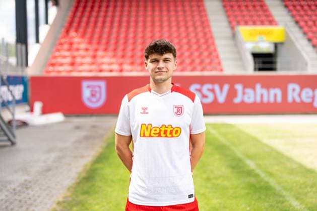 07.07.2025, Fussball, GER, Saison 2025 2026, 3.Liga,Pressetermin, SSV Jahn Regensburg Leo Mätzler, SSV Jahn Regensburg; 3. Liga, Portraittermin 2025 2026, DFL REGULATIONS PROHIBIT ANY USE OF PHOTOGRAPHS AS IMAGE SEQUENCES AND OR QUASI-VIDEO.