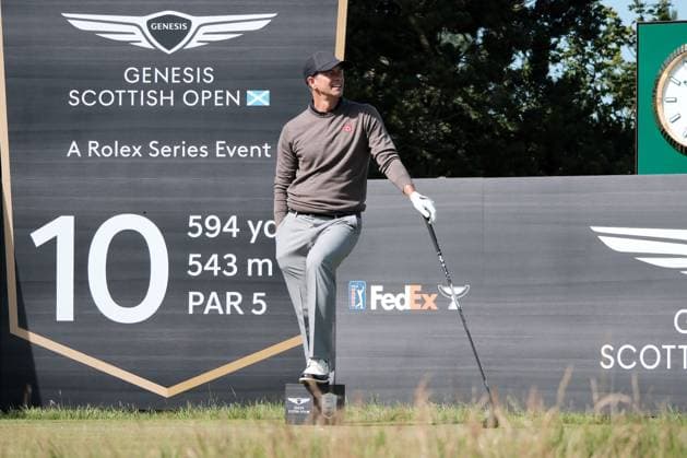 UK: The Genesis Scottish Open at The Renaissance Club, North Berwick, Scotland on 08 July 2025: Pictured: Adam Scott (Australia) waits on the 10th tee during a practice round at the Genesis Scottish Open 2025 at The Renaissance Club, North Berwick, Scotland North Berwick The Renaissance Club Scotland Copyright: xAlexxToddx