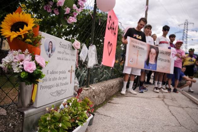 In memory of the passing of Sara Piffer during the 3rd stage of the Giro d™Italia Women, from Vezza d™Oglio to Trento, Italy Tuesday, July 08, 2025. - cycling .  Copyright: xMarcoxAlpozzi LaPressex