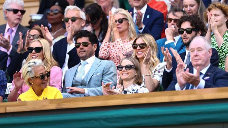 Katherine Jenkins and Andrew Levitas, Sienna Miller and Oli Green in the Royal Box on Centre Court Wimbledon Tennis Championships, Day 9, The All England Lawn Tennis and Croquet Club, London, UK - 08 Jul 2025London The All England Lawn Tennis and United Kingdom  Copyright: xJamesxMarsh Shutterstockx 15389336am