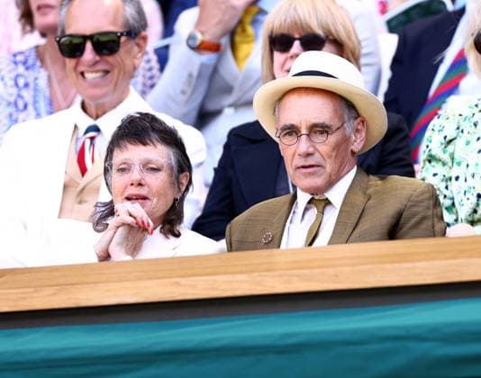 Mark Rylance and Lisa Barnard in the Royal Box on Centre Court Wimbledon Tennis Championships, Day 9, The All England Lawn Tennis and Croquet Club, London, UK - 08 Jul 2025London The All England Lawn Tennis and United Kingdom  Copyright: xJamesxMarsh Shutterstockx 15389336ao