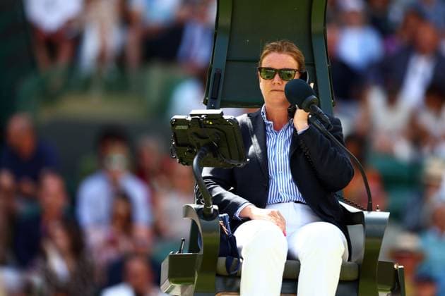 The umpire confirms a malfunction with the line-calling system on Court No.1 Wimbledon Tennis Championships, Day 9, The All England Lawn Tennis and Croquet Club, London, UK - 08 Jul 2025London The All England Lawn Tennis and United Kingdom  Copyright: xJamesxMarsh Shutterstockx 15389336cb