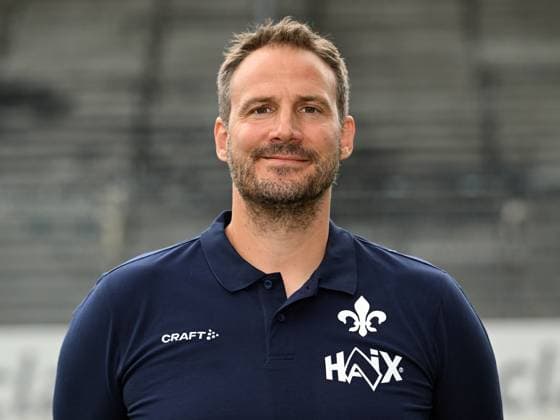 08.07.2025, xjhx, Fussball 2.Bundesliga, SV Darmstadt 98 Fototermin Saison 2025 26, Rehatrainer Florian Bauer ; SV Darmstadt 98 2.BL; Porträttermin 2025 2026 Darmstadt