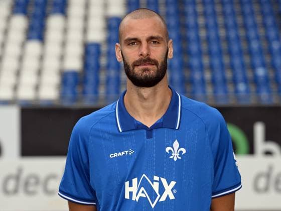 08.07.2025, xjhx, Fussball 2.Bundesliga, SV Darmstadt 98 Fototermin Saison 2025 26, Aleksandar Vukotic ; SV Darmstadt 98 2.BL; Porträttermin 2025 2026 Darmstadt