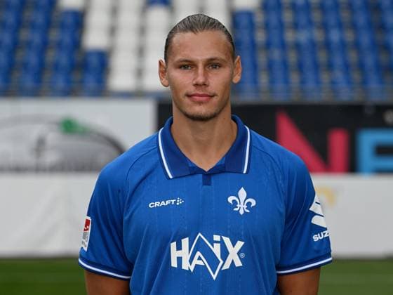 08.07.2025, xjhx, Fussball 2.Bundesliga, SV Darmstadt 98 Fototermin Saison 2025 26, Fynn Lakenmacher ; SV Darmstadt 98 2.BL; Porträttermin 2025 2026 Darmstadt