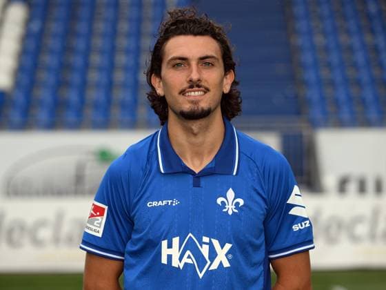08.07.2025, xjhx, Fussball 2.Bundesliga, SV Darmstadt 98 Fototermin Saison 2025 26, Fraser Hornby ; SV Darmstadt 98 2.BL; Porträttermin 2025 2026 Darmstadt