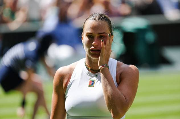 Wimbledon 2025 Day 9 Aryna Sabalenka v Laura Siegemund Wimbledon Championships 2025 Day 9, 08 07 25 Ladies’ Singles - Quarter Final Centre Court Aryna Sabalenka v Laura Siegemund Aryna Sabalenka in action  Copyright: xMarcxAspland ThexTimesx NINTCHDBPICT001008467876