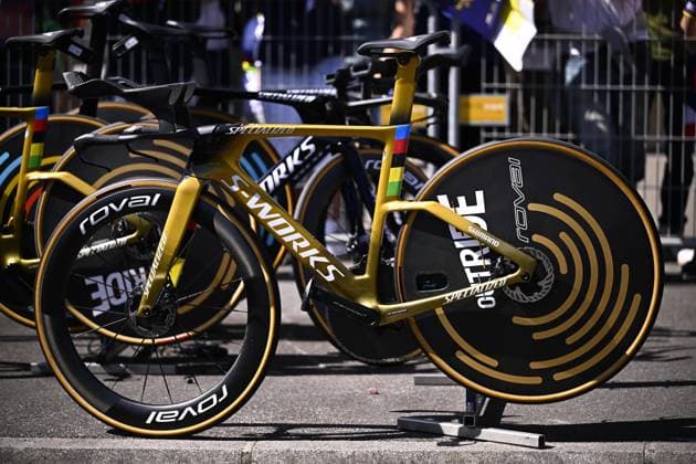 The time trial bicycle of Belgian Remco Evenepoel pictured at stage five of the 2025 Tour de France cycling, a 33km time trial in Caen, France on Wednesday 09 July 2025. The 112th edition of the Tour de France starts on Saturday 5 July in Lille, France, and will finish in Paris, France on the 27th of July. JASPERxJACOBS  x128750787x