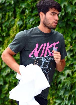 Carlos Alcaraz on the practice courts Wimbledon Tennis Championships, Day 10, The All England Lawn Tennis and Croquet Club, London, UK - 09 Jul 2025London The All England Lawn Tennis and United Kingdom  Copyright: xJamesxMarsh Shutterstockx 15389394f