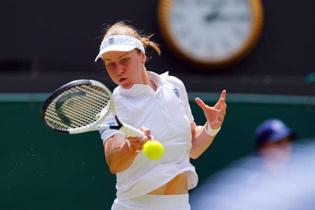 Liudmila Samsonova during her quarter final match Wimbledon Tennis Championships, Day 10, The All England Lawn Tennis and Croquet Club, London, UK - 09 Jul 2025London The All England Lawn Tennis and United Kingdom  Copyright: xJavierxGarcia Shutterstockx 15389393e