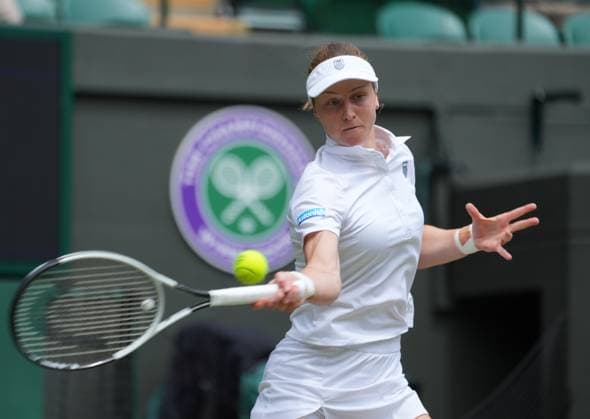 Tennis - 2025 Wimbledon Championships - Ladies singles- Quarter Final - Iga Swiatek v Liudmila Samsonova All England Lawn Tennis & Croquet Club - Wednesday 9th July 2025 Liudmila Samsonova 