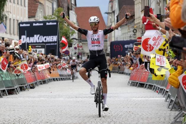 CYCLING - Tour of Austria 2025 STEYR,AUSTRIA,09.JUL.25 - CYCLING - Tour of Austria, stage 1, Steyr - Steyr. Image shows the rejoicing of Felix Grossschartner (AUT UAE TEAM EMIRATES XRG).  GEPAxpictures xWalterxLuger