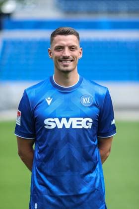 Nicolai Rapp (Karlsruher SC, 06), GER, Karlsruher SC (KSC, Karlsruhe), Fussball, 2. Bundesliga, Portaettermin, Spielzeit 2025 2026, 09.07.2025, DFL REGULATIONS PROHIBIT ANY USE OF PHOTOGRAPHS AS IMAGE SEQUENCES AND OR QUASI-VIDEO, GER, Karlsruher SC (KSC, Karlsruhe), Fussball, 2. Bundesliga, Portraettermin, Spielzeit 2025 2026, 09.07.2025 Karlsruhe