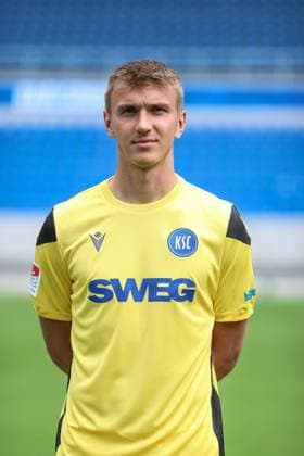 Hans Christian Bernat (Karlsruher SC, Torwart 01), GER, Karlsruher SC (KSC, Karlsruhe), Fussball, 2. Bundesliga, Portaettermin, Spielzeit 2025 2026, 09.07.2025, DFL REGULATIONS PROHIBIT ANY USE OF PHOTOGRAPHS AS IMAGE SEQUENCES AND OR QUASI-VIDEO, GER, Karlsruher SC (KSC, Karlsruhe), Fussball, 2. Bundesliga, Portraettermin, Spielzeit 2025 2026, 09.07.2025 Karlsruhe