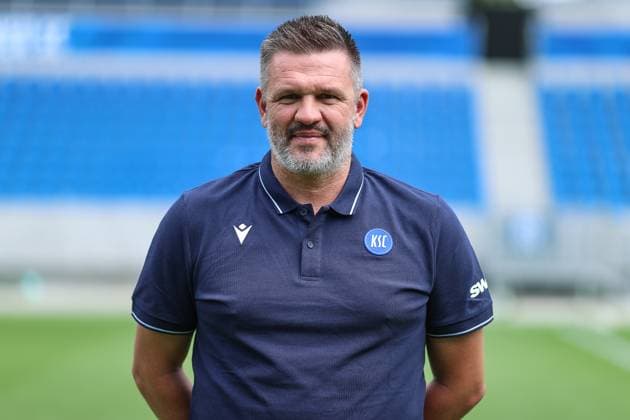 Zlatan Bajramovic (Karlsruher SC, Co-Trainer), GER, Karlsruher SC (KSC, Karlsruhe), Fussball, 2. Bundesliga, Portaettermin, Spielzeit 2025 2026, 09.07.2025, DFL REGULATIONS PROHIBIT ANY USE OF PHOTOGRAPHS AS IMAGE SEQUENCES AND OR QUASI-VIDEO, GER, Karlsruher SC (KSC, Karlsruhe), Fussball, 2. Bundesliga, Portraettermin, Spielzeit 2025 2026, 09.07.2025 Karlsruhe