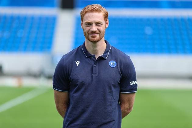 Wendelin Waecker, Karlsruher SC Rehatrainer, GER, Karlsruher SC (KSC, Karlsruhe), Fussball, 2. Bundesliga, Portaettermin, Spielzeit 2025 2026, 09.07.2025, DFL REGULATIONS PROHIBIT ANY USE OF PHOTOGRAPHS AS IMAGE SEQUENCES AND OR QUASI-VIDEO, GER, Karlsruher SC (KSC, Karlsruhe), Fussball, 2. Bundesliga, Portraettermin, Spielzeit 2025 2026, 09.07.2025 Karlsruhe