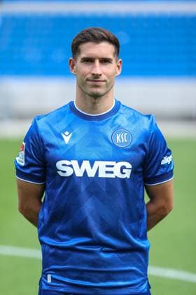 Robin Heusser (Karlsruher SC, 05), GER, Karlsruher SC (KSC, Karlsruhe), Fussball, 2. Bundesliga, Portaettermin, Spielzeit 2025 2026, 09.07.2025, DFL REGULATIONS PROHIBIT ANY USE OF PHOTOGRAPHS AS IMAGE SEQUENCES AND OR QUASI-VIDEO, GER, Karlsruher SC (KSC, Karlsruhe), Fussball, 2. Bundesliga, Portraettermin, Spielzeit 2025 2026, 09.07.2025 Karlsruhe