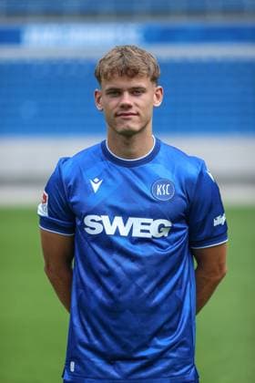 Niclas Duehring (Karlsruher SC, 29), GER, Karlsruher SC (KSC, Karlsruhe), Fussball, 2. Bundesliga, Portaettermin, Spielzeit 2025 2026, 09.07.2025, DFL REGULATIONS PROHIBIT ANY USE OF PHOTOGRAPHS AS IMAGE SEQUENCES AND OR QUASI-VIDEO, GER, Karlsruher SC (KSC, Karlsruhe), Fussball, 2. Bundesliga, Portraettermin, Spielzeit 2025 2026, 09.07.2025 Karlsruhe