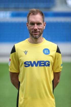 Robin Himmelmann (Karlsruher SC, Torwart 30), GER, Karlsruher SC (KSC, Karlsruhe), Fussball, 2. Bundesliga, Portaettermin, Spielzeit 2025 2026, 09.07.2025, DFL REGULATIONS PROHIBIT ANY USE OF PHOTOGRAPHS AS IMAGE SEQUENCES AND OR QUASI-VIDEO, GER, Karlsruher SC (KSC, Karlsruhe), Fussball, 2. Bundesliga, Portraettermin, Spielzeit 2025 2026, 09.07.2025 Karlsruhe