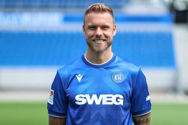 Marcel Franke (Karlsruher SC, 28), GER, Karlsruher SC (KSC, Karlsruhe), Fussball, 2. Bundesliga, Portaettermin, Spielzeit 2025 2026, 09.07.2025, DFL REGULATIONS PROHIBIT ANY USE OF PHOTOGRAPHS AS IMAGE SEQUENCES AND OR QUASI-VIDEO, GER, Karlsruher SC (KSC, Karlsruhe), Fussball, 2. Bundesliga, Portraettermin, Spielzeit 2025 2026, 09.07.2025 Karlsruhe