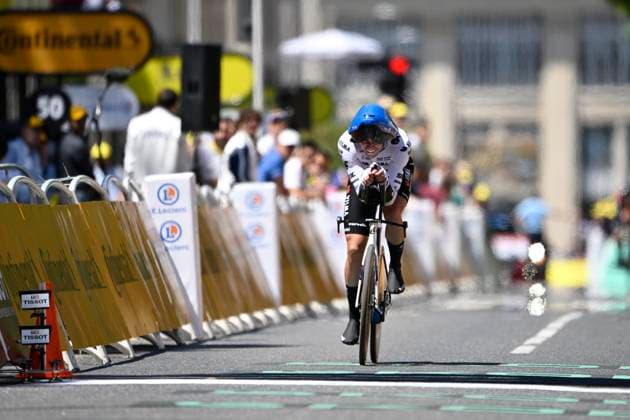 Tour de France 2025 Stage 5 CAEN, FRANCE - JULY 09 : Affini Edoardo (ITA) of Team Visma Lease a Bike during stage 5 of the 112th edition of Tour de France an UCI World Tour 2.UWT Individual Time Trial stage for Men Elite of 33 km with start in Caen and finish in Caen on July 9, 2025 in Caen, France, 09 07 2025 ( Motordriver Kenny Verfaillie - Caen France  Copyright: xJanxDexMeuleneirx