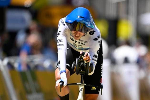 Tour de France 2025 Stage 5 CAEN, FRANCE - JULY 09 : Affini Edoardo (ITA) of Team Visma Lease a Bike during stage 5 of the 112th edition of Tour de France an UCI World Tour 2.UWT Individual Time Trial stage for Men Elite of 33 km with start in Caen and finish in Caen on July 9, 2025 in Caen, France, 09 07 2025 ( Motordriver Kenny Verfaillie - Caen France  Copyright: xJanxDexMeuleneirx