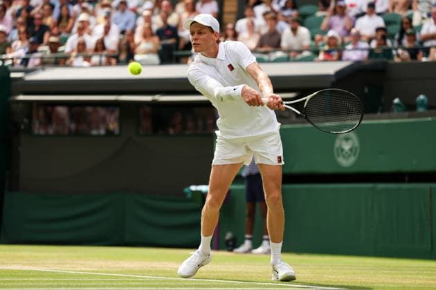 Jannik Sinner during his Quarter Final match Wimbledon Tennis Championships, Day 10, The All England Lawn Tennis and Croquet Club, London, UK - 09 Jul 2025London The All England Lawn Tennis and United Kingdom  Copyright: xEllaxLing Shutterstockx 15389395aa