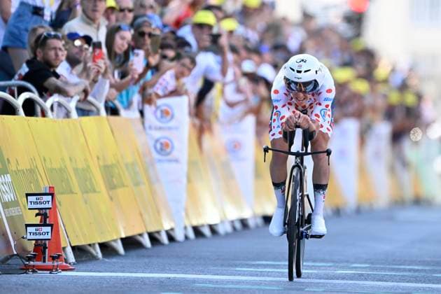 Tour de France 2025 Stage 5 CAEN, FRANCE - JULY 09 : Pogacar Tadej (SLO) of UAE Team Emirates during stage 5 of the 112th edition of Tour de France an UCI World Tour 2.UWT Individual Time Trial stage for Men Elite of 33 km with start in Caen and finish in Caen on July 9, 2025 in Caen, France, 09 07 2025 ( Motordriver Kenny Verfaillie - Caen France  Copyright: xJanxDexMeuleneirx
