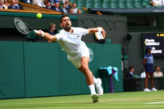 Novak Djokovic during his Quarter Final match Wimbledon Tennis Championships, Day 10, The All England Lawn Tennis and Croquet Club, London, UK - 09 Jul 2025London The All England Lawn Tennis and United Kingdom  Copyright: xJamesxMarsh Shutterstockx 15389394cy