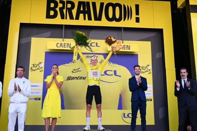 Tour de France 2025 Stage 5 CAEN, FRANCE - JULY 09 : Pogacar Tadej (SLO) of UAE Team Emirates pictured with the yellow jersey during the podium ceremony of stage 5 of the 112th edition of Tour de France an UCI World Tour 2.UWT Individual Time Trial stage for Men Elite of 33 km with start in Caen and finish in Caen on July 9, 2025 in Caen, France, 09 07 2025 ( Motordriver Kenny Verfaillie - Caen France  Copyright: xVincentxKalutx