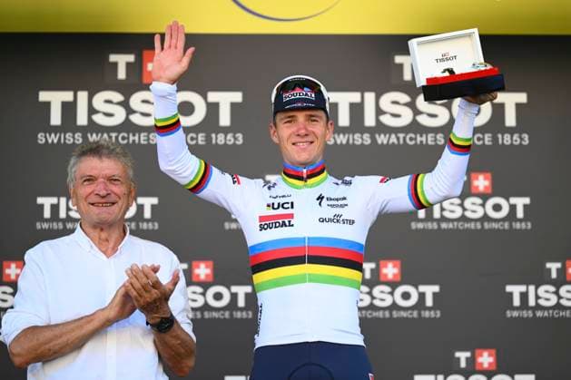 Tour de France 2025 Stage 5 CAEN, FRANCE - JULY 09 : Bernard Thevenet and Evenepoel Remco (BEL) of Soudal Quick-Step pictured during the podium ceremony of stage 5 of the 112th edition of Tour de France an UCI World Tour 2.UWT Individual Time Trial stage for Men Elite of 33 km with start in Caen and finish in Caen on July 9, 2025 in Caen, France, 09 07 2025 ( Motordriver Kenny Verfaillie - Caen France  Copyright: xVincentxKalutx