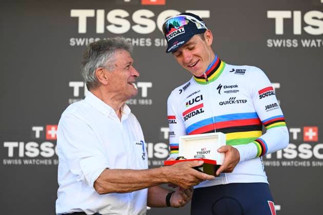 Tour de France 2025 Stage 5 CAEN, FRANCE - JULY 09 : Bernard Thevenet and Evenepoel Remco (BEL) of Soudal Quick-Step pictured during the podium ceremony of stage 5 of the 112th edition of Tour de France an UCI World Tour 2.UWT Individual Time Trial stage for Men Elite of 33 km with start in Caen and finish in Caen on July 9, 2025 in Caen, France, 09 07 2025 ( Motordriver Kenny Verfaillie - Caen France  Copyright: xVincentxKalutx