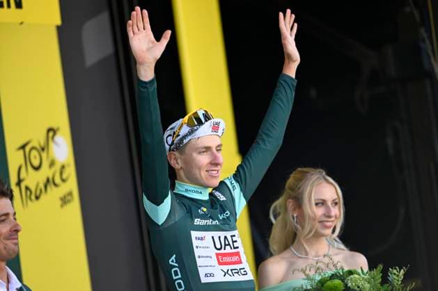 Tour de France 2025 Stage 5 CAEN, FRANCE - JULY 09 : Pogacar Tadej (SLO) of UAE Team Emirates pictured with the green jersey during the podium ceremony of stage 5 of the 112th edition of Tour de France an UCI World Tour 2.UWT Individual Time Trial stage for Men Elite of 33 km with start in Caen and finish in Caen on July 9, 2025 in Caen, France, 09 07 2025 ( Motordriver Kenny Verfaillie - Caen France  Copyright: xJanxDexMeuleneirx