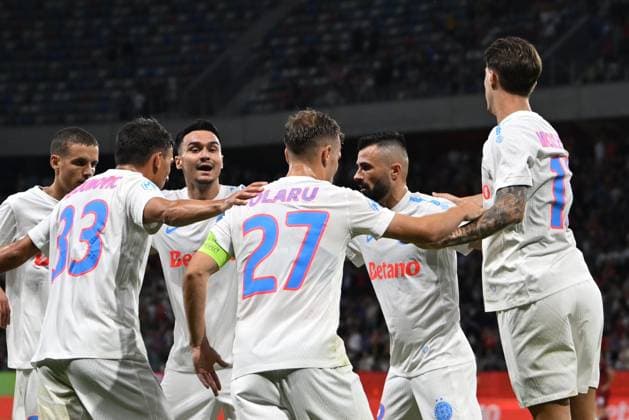 BUCHAREST - UEFA CHAMPIONS LEAGUE - FCSB - INTER CLUB D ESCALDES David Miculescu of FCSB celebrates with Juri Cisotti after scoring his side first goal during the UEFA Champions League 2025 2026 First qualifying round game between FCSB and Inter Club d Escaldes, Steaua Stadium, July 09, 2025. Imago Images Alex Nicodim Copyright: xAlexxNicodimx