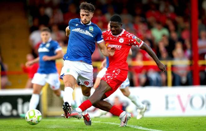UEFA Champions League First Qualifying Round First Leg, Tolka Park, Dublin 9 7 2025 Shelbourne vs Linfield Shels™ Mipo Odubeko scores the firat goal of the game Mipo Odubeko scores the firat goal 9 7 2025  Copyright: x INPHO RyanxByrnex RB1_1013