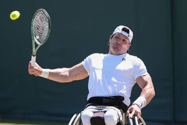 Gustavo Fernandez (ARG), Rollstuhl Herren Einzel Tennis - Wimbledon 2025 - Grand Slam ITF ATP, Tennis Herren WTA, Tennis Damen - AELTC - London - - Great Britain - 10 July 2025. Copyright: xJuergenxHasenkopfx