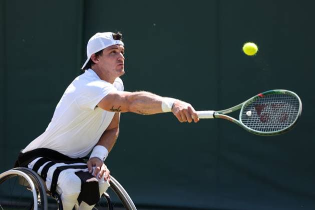 Gustavo Fernandez (ARG), Rollstuhl Herren Einzel Tennis - Wimbledon 2025 - Grand Slam ITF ATP, Tennis Herren WTA, Tennis Damen - AELTC - London - - Great Britain - 10 July 2025. Copyright: xJuergenxHasenkopfx