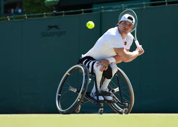 Gustavo Fernandez (ARG), Rollstuhl Herren Einzel Tennis - Wimbledon 2025 - Grand Slam ITF ATP, Tennis Herren WTA, Tennis Damen - AELTC - London - - Great Britain - 10 July 2025. Copyright: xJuergenxHasenkopfx