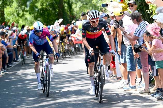 Tour de France 2025 Stage 6 VIRE NORMANDIE, FRANCE - JULY 10 : Wellens Tim (BEL) of UAE Team Emirates during stage 6 of the 112th edition of Tour de France an UCI World Tour 2.UWT cycling road race stage for Men Elite of 201 km with start in Bayeux and finish in Vire Normandie on July 10, 2025 in Vire Normandie, France, 10 07 2025 ( Motordriver Kenny Verfaillie - Vire Normandie France  Copyright: xVincentxKalutx