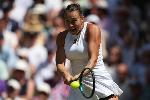 July 10, 2025, London, Celestynow, United Kingdom: ARYNA SABALENKA during the semifinals against A. Anisimova of USA Championships 2025 at Wimbledon AELTC in London. London United Kingdom - ZUMAc278 20250710_zsp_c278_012 Copyright: xMarcinxCholewinskix