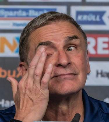 Stefan Kuntz Hamburger SV Auch mal eine Auge zudrücken! Stefan Kuntz Hamburger SV Â