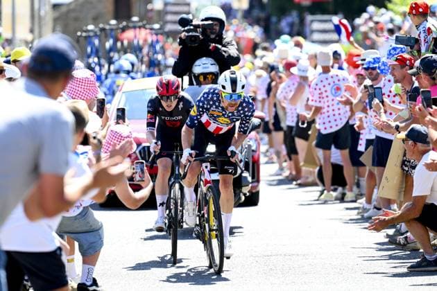 Australian Michael Storer of Tudor Pro Cycling Team and US Quinn Simmons of Lidl-Trek pictured in action during stage six of the 2025 Tour de France cycling, from Bayeux to Vire Normandie (201 km), on Thursday 10 July 2025 in France. The 112th edition of the Tour de France starts on Saturday 5 July in Lille, France, and will finish in Paris, France on the 27th of July. POOLxVINCENTxKALUT  x128845583x