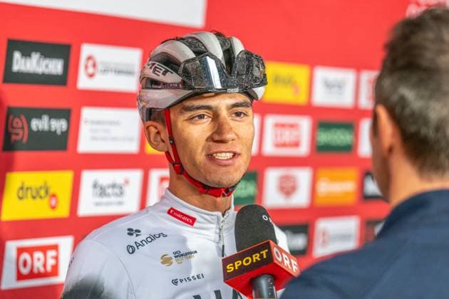 CYCLING - Tour of Austria 2025 SANKT JOHANN,AUSTRIA,10.JUL.25 - CYCLING - Tour of Austria, stage 2, Bischofshofen - Sankt Johann Alpendorf. Image shows Isaac Del Toro Romero (MEX UAE Team Emirates XRG) during an interview.  GEPAxpictures xWolfgangxKofler