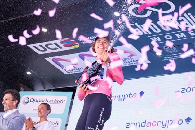 CICLISMO - Giro d Italia - Giro d Italia Women - Stage 5 - Mirano Monselice Marlene Reusser keeps the Pink Jersey after 5th stage during Giro d Italia Women - Stage 5 - Mirano Monselice, Giro d Italia race in Monselice, Italy, July 10 2025 Monselice Italy  Copyright: xIPAxSport ABACAx