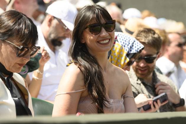 Wimbledon Tennis Championships - Day 11 LONDON, UNITED KINGDOM - July 10: Daisy Lowe watches centre court tennis during day eleven of the 2025 Wimbledon Championships at The All England Lawn Tennis and Croquet Club in Wimbledon on July 10, 2025, in London, United Kingdom. Ray Tang Anadolu London United Kingdom. Editorial use only. Please get in touch for any other usage.  Copyright: x2025xAnadoluxRayxTangx
