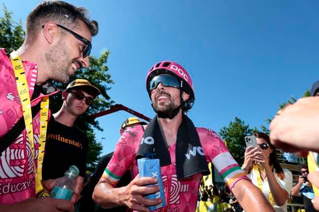 Tour de France 2025 Stage 6 VIRE NORMANDIE, FRANCE - JULY 10 : Healy Ben (IRL) of EF Education - Easypost celebrates the victory after stage 6 of the 112th edition of Tour de France an UCI World Tour 2.UWT cycling road race stage for Men Elite of 201 km with start in Bayeux and finish in Vire Normandie on July 10, 2025 in Vire Normandie, France, 10 07 2025 ( Motordriver Kenny Verfaillie - Vire Normandie France  Copyright: xLucaxBettinix