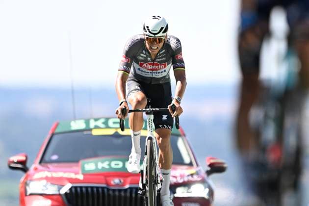Tour de France 2025 Stage 6 VIRE NORMANDIE, FRANCE - JULY 10 : Van der Poel Mathieu (NED) of Alpecin - Deceuninck during stage 6 of the 112th edition of Tour de France an UCI World Tour 2.UWT cycling road race stage for Men Elite of 201 km with start in Bayeux and finish in Vire Normandie on July 10, 2025 in Vire Normandie, France, 10 07 2025 ( Motordriver Kenny Verfaillie - Vire Normandie France  Copyright: xJanxDexMeuleneirx