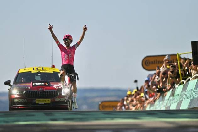 Tour de France - Stage 6 Ben Healy of Ireland and Team EF Education - EasyPost celebrates at finish line as stage winner during the 112th Tour de France, Stage 6 a 201.5km stage from Bayeux to Vire Normandie UCIWT on July 10, 2025 in Vire Normandie, France. Photo by Franck Castel ABACAPRESS.COM vire France  Copyright: xCastelxFranck ABACAx