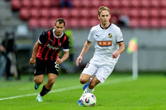 250710 Pontus Dahbo of Häcken during the UEFA Europa League qualifier football match between Spartak Trnava and Häcken on July 10, 2025 in Trnava. Photo: Mathilda Schuler BILDBYRAN kod MA MA0843 fotboll football soccer fotball uefa europa league europa league spartak trnava häcken bbeng Copyright: MATHILDAxSCHULER BB250710MA068